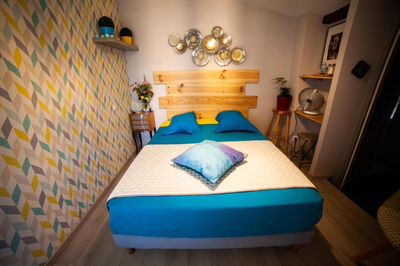 Ferienwohnung Mirguet Au Jardin Saint-Elix-le-Chateau Exterior foto